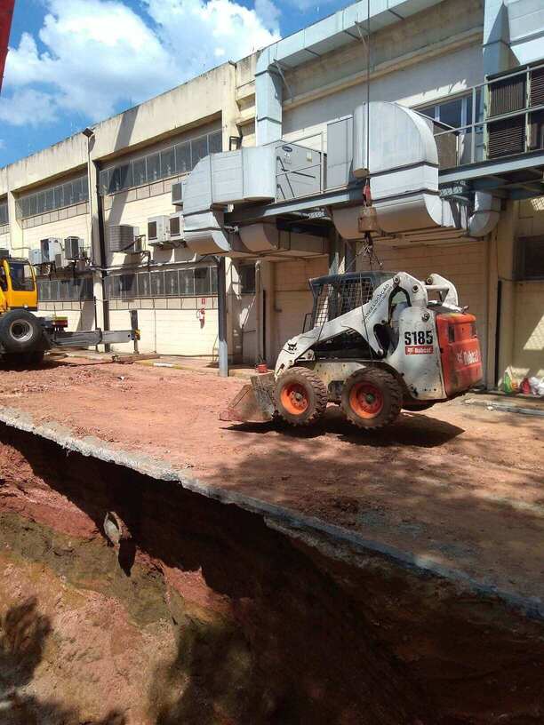 Locação de Bobcat Barueri